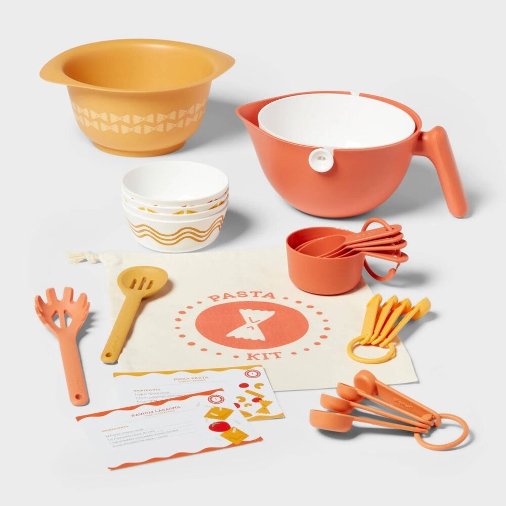 23pc Kids’ Pasta Dinnerware Set – Pillowfort Target - Learn To Cook‎